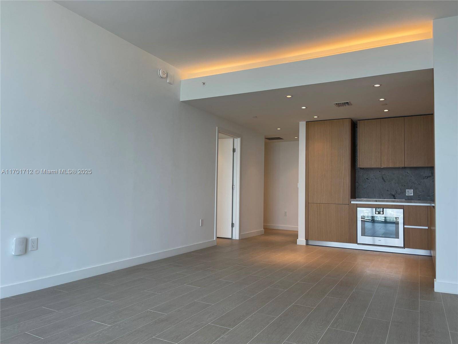 Miami Beach, FL 33139,500 Alton Rd #2006
