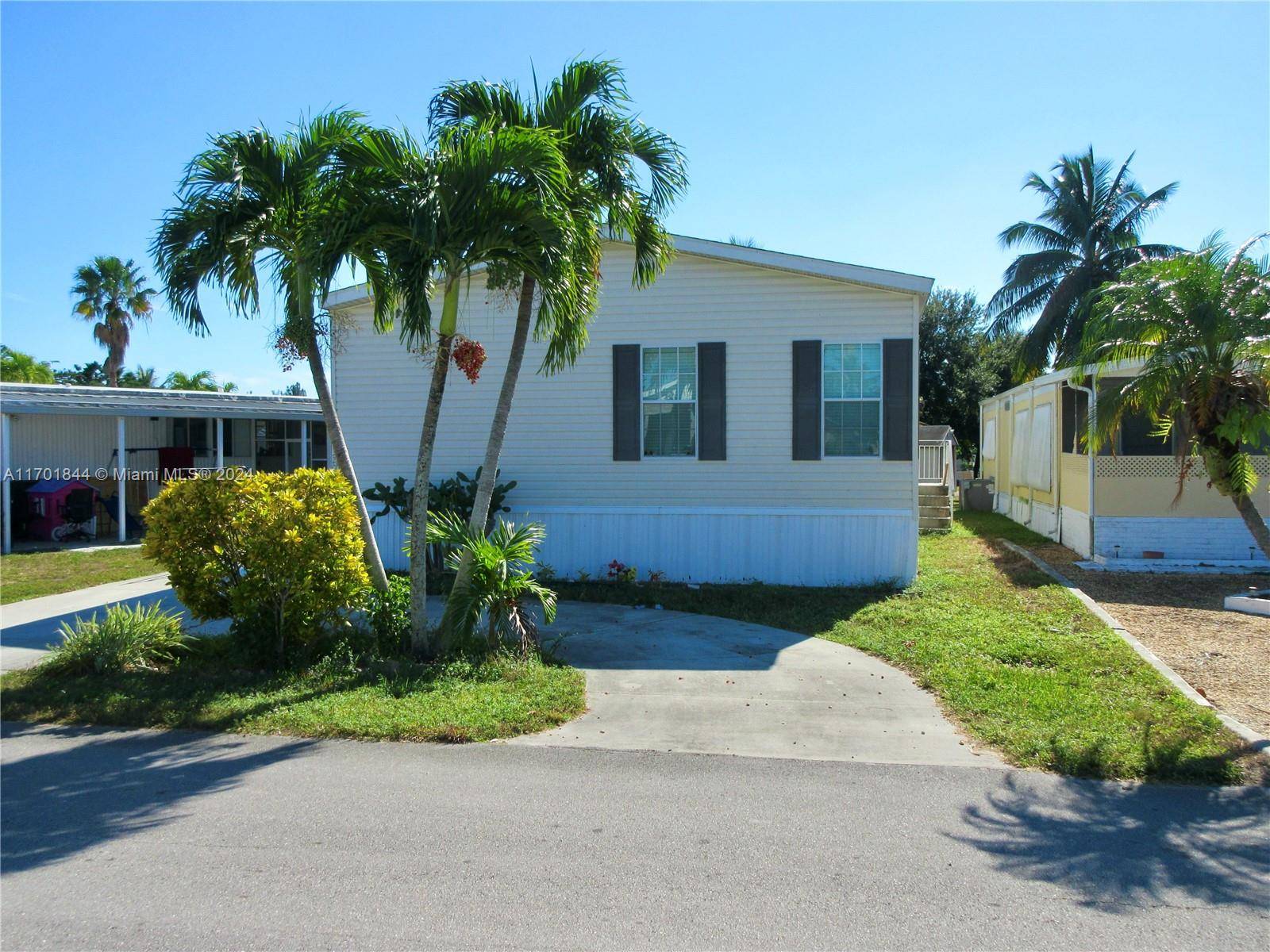 Dania Beach, FL 33312,3200 Teakwood Ln