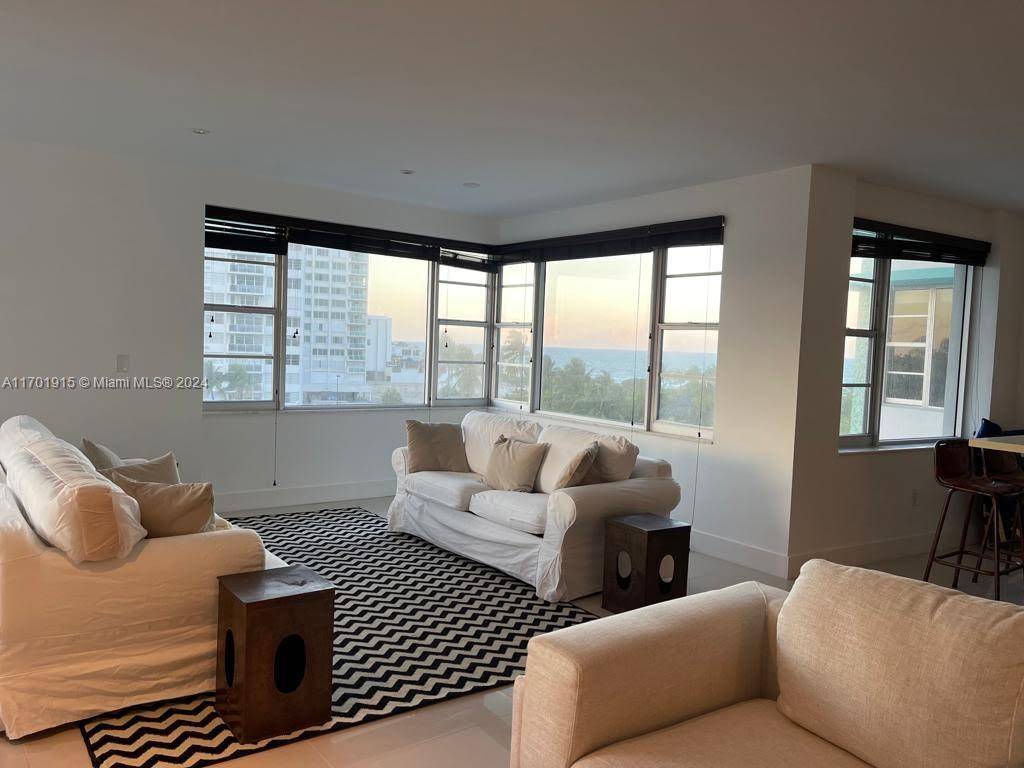 Miami Beach, FL 33140,5255 Collins Ave #4G