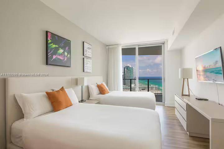 Hollywood, FL 33019,4111 S Ocean Dr #2308