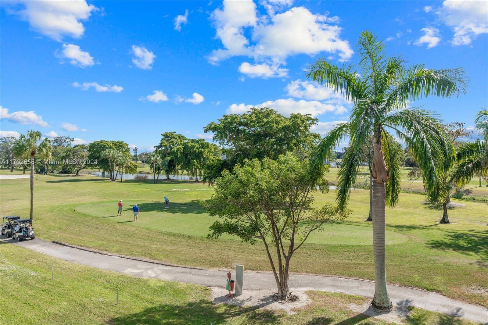 Margate, FL 33063,7684 NW 18th St #305