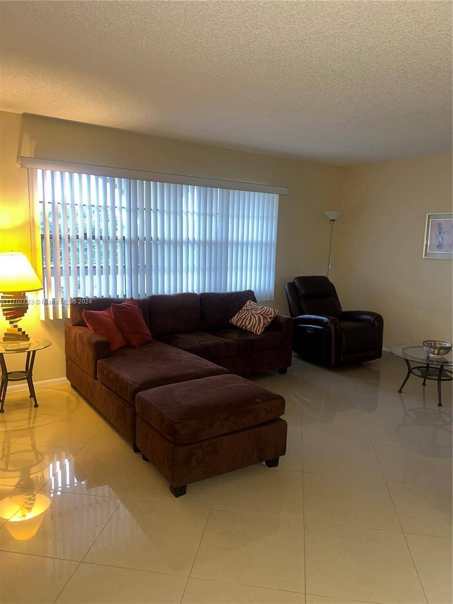 Coconut Creek, FL 33066,3405 Bimini Ln #J4