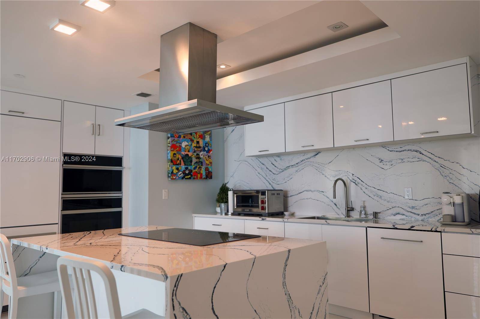 Sunny Isles Beach, FL 33160,200 Sunny Isles Blvd #PH1