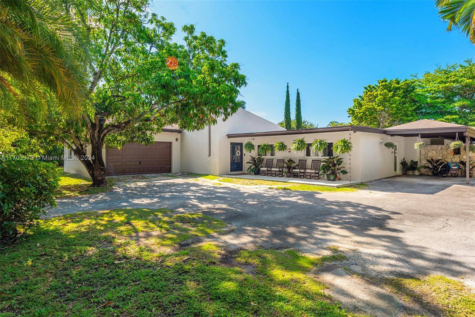 Pinecrest, FL 33156,7650 SW 128th St