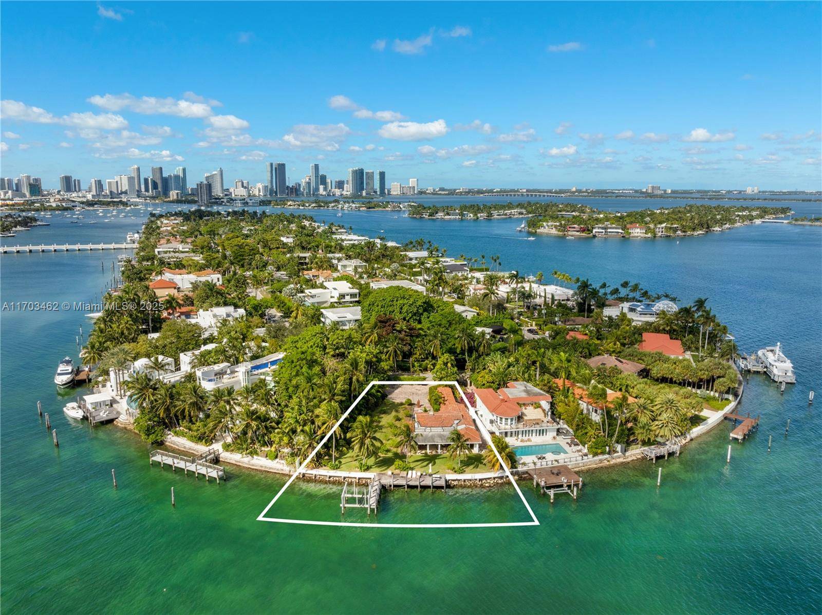 Miami Beach, FL 33139,6 S Hibiscus Dr