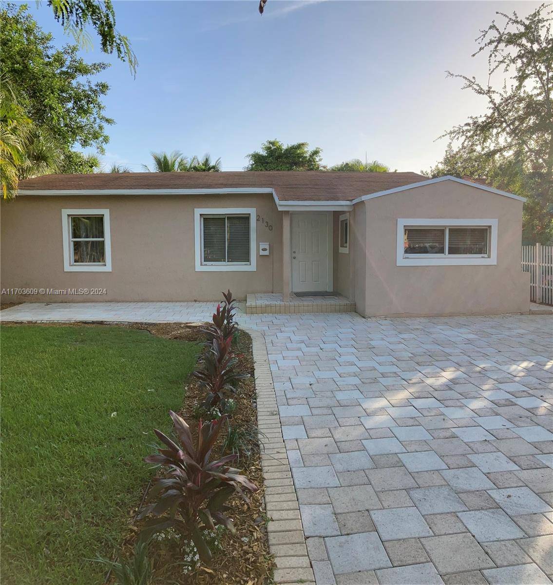 Miami Beach, FL 33141,2130 Verdun Dr