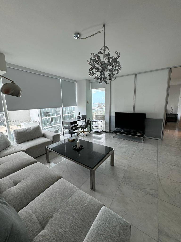 Miami, FL 33132,1040 Biscayne Blvd #1505
