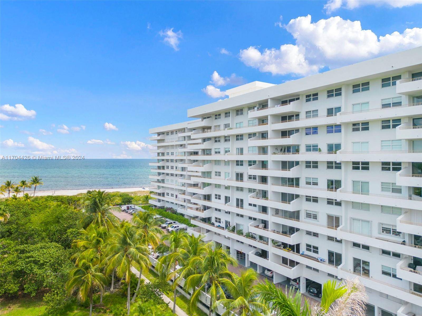 Key Biscayne, FL 33149,177 Ocean Lane Dr #106