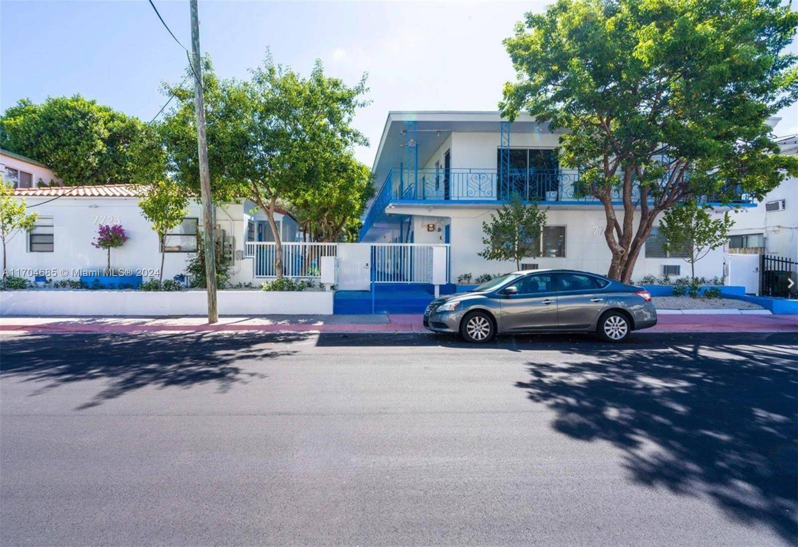 Miami Beach, FL 33141,7717 Byron Ave
