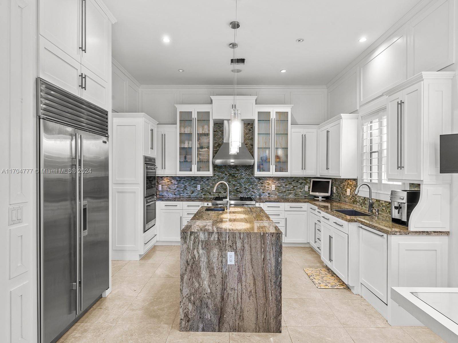 Pinecrest, FL 33156,11740 SW 70th Ave
