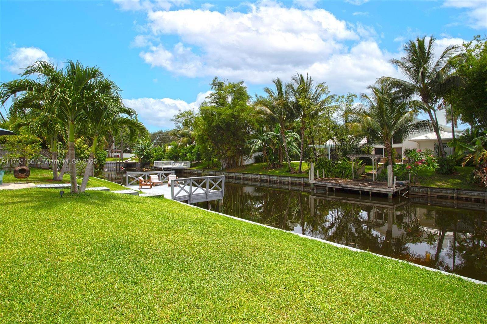 Boynton Beach, FL 33435,808 Mission Hill Rd