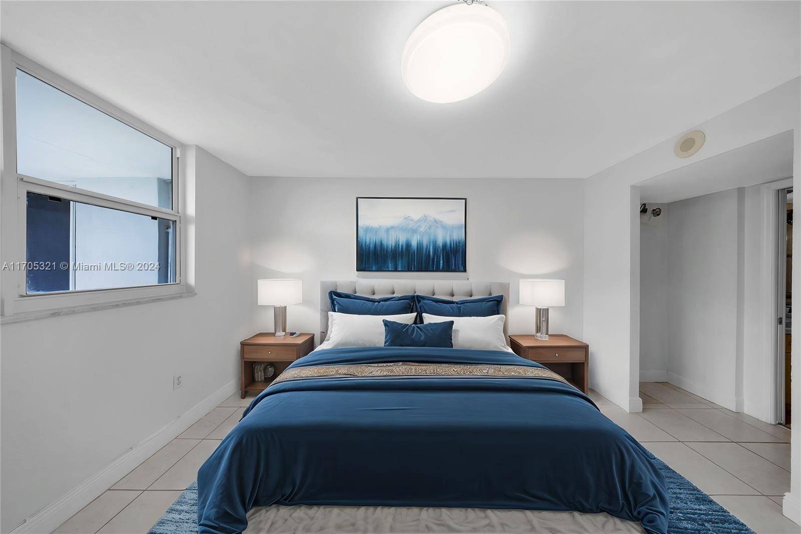 Miami Beach, FL 33139,465 Ocean Dr #507