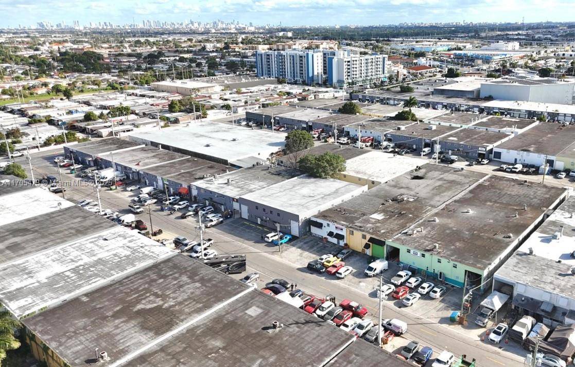 Hialeah, FL 33012,1680 W 33rd Pl #1680