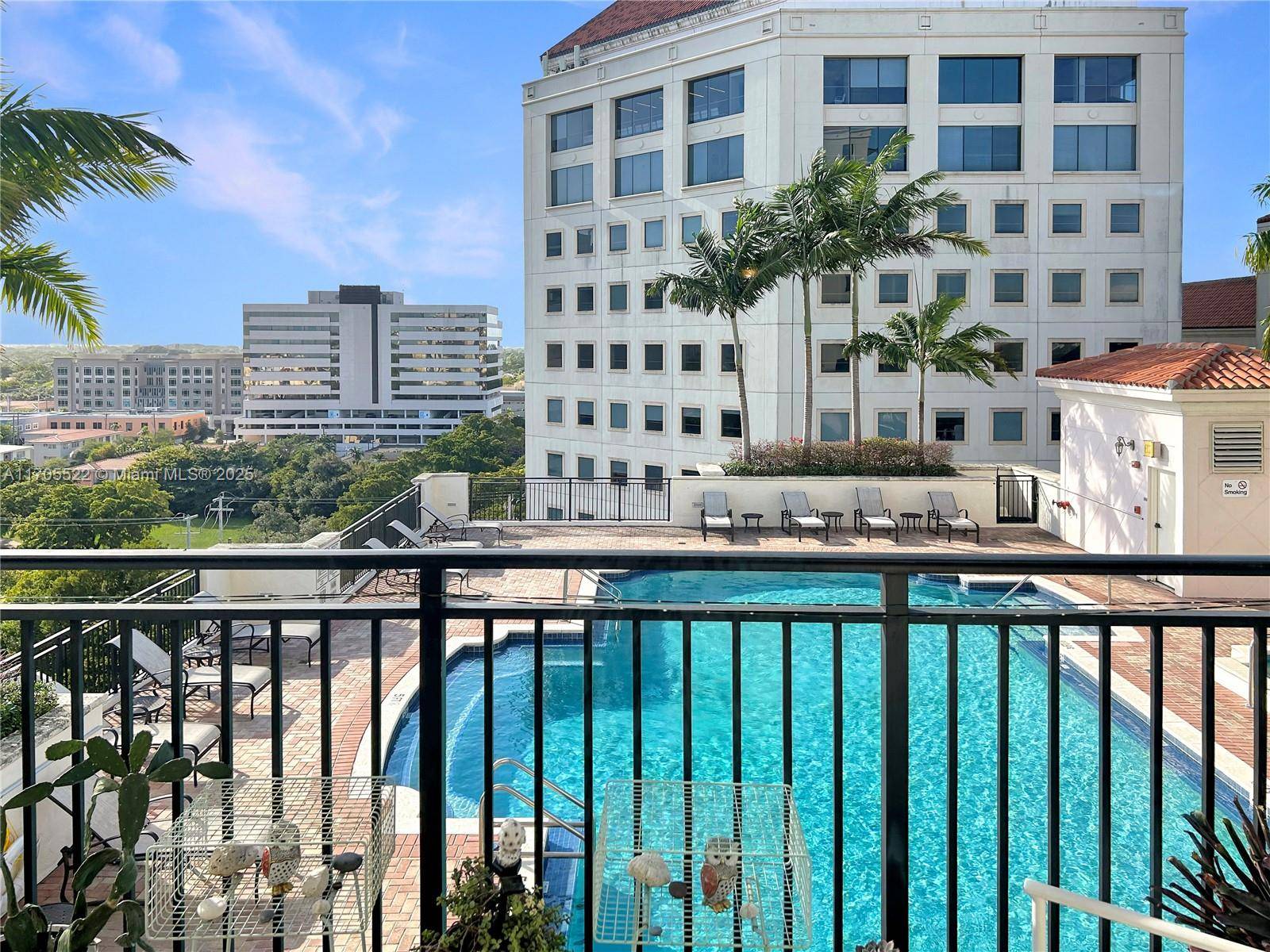 Coral Gables, FL 33134,888 S Douglas Rd #915
