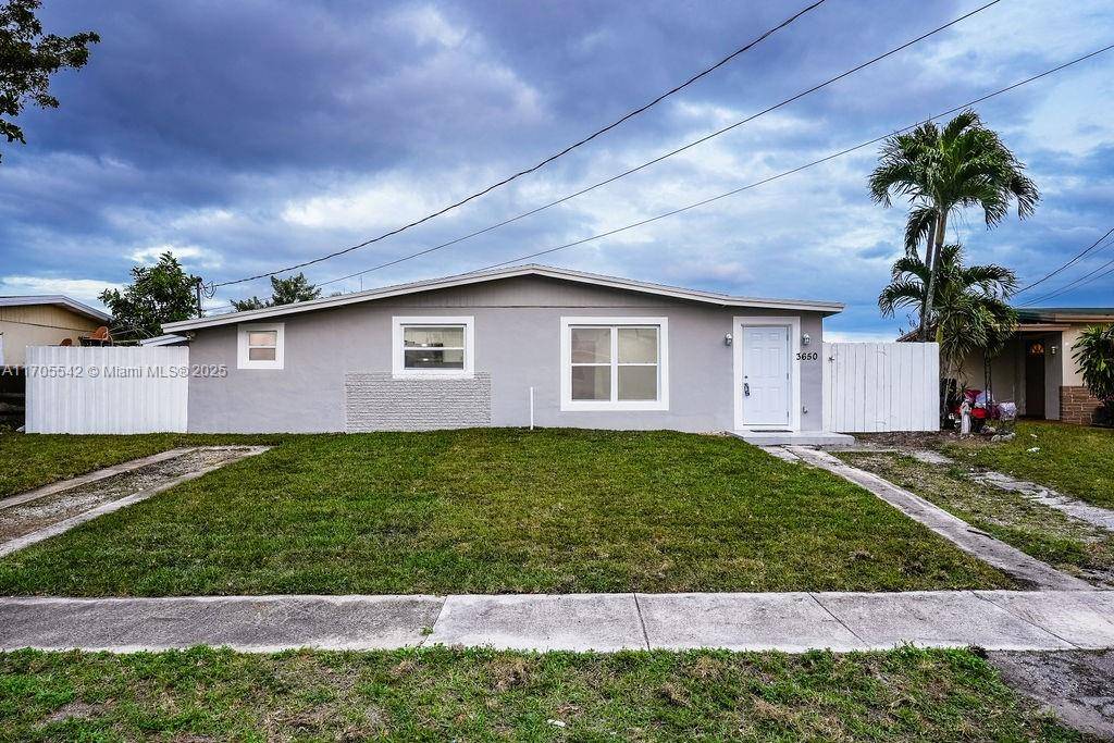 Davie, FL 33314,3650 SW 55th Ave