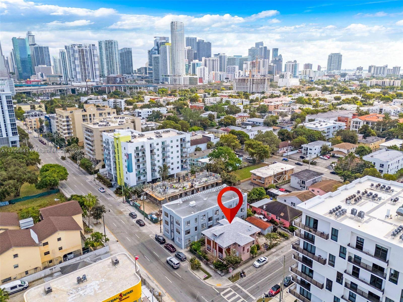 Miami, FL 33130,676 SW 1st St