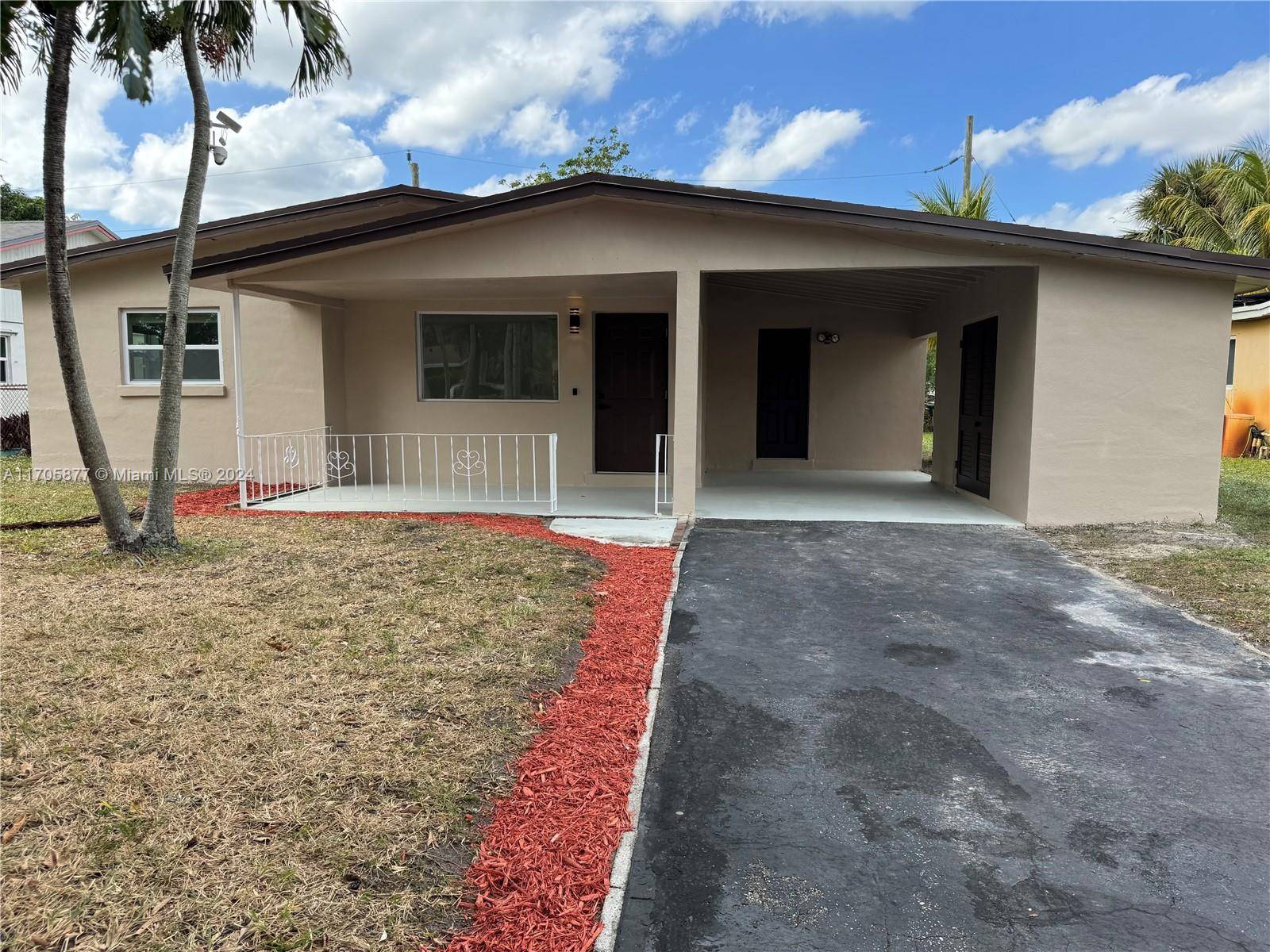 Lauderhill, FL 33311,921 NW 35th Ter