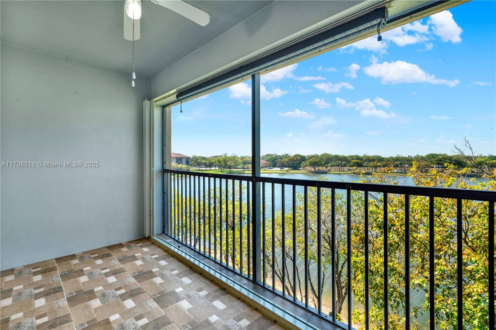 Pembroke Pines, FL 33027,13700 SW 14th St #410D