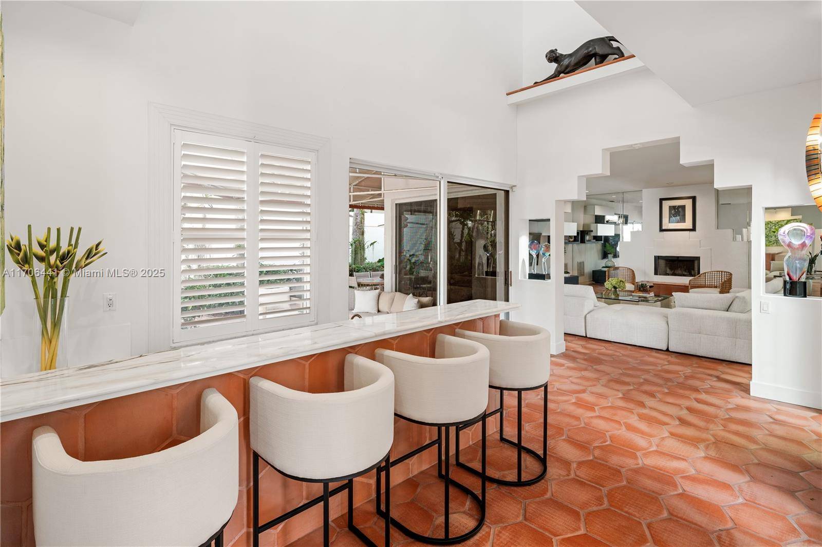 Coconut Grove, FL 33133,3700 Leafy Way