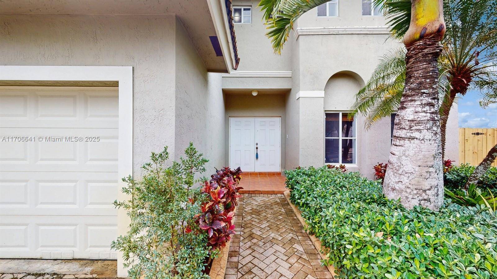 Miami, FL 33186,14214 SW 129th Path