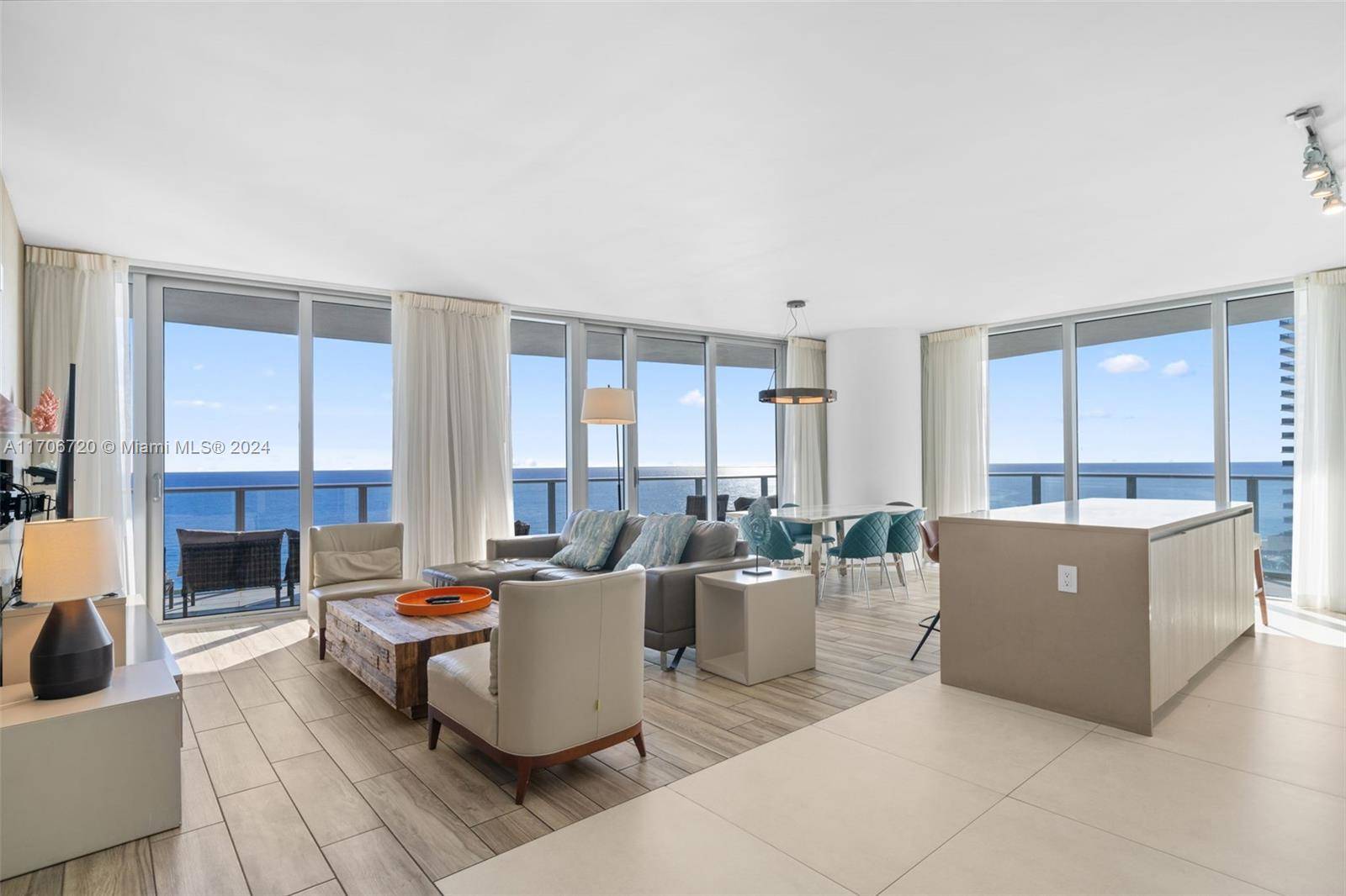 Hollywood, FL 33019,4111 S Ocean Dr #1001