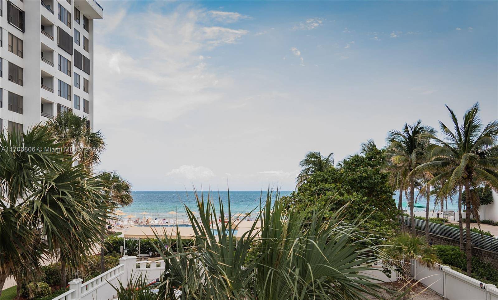 Hollywood, FL 33019,3505 S Ocean Dr #221