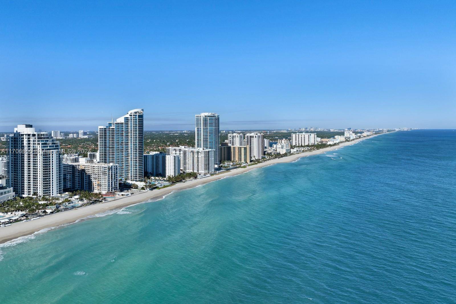 Hollywood, FL 33019,3505 S Ocean Dr #708