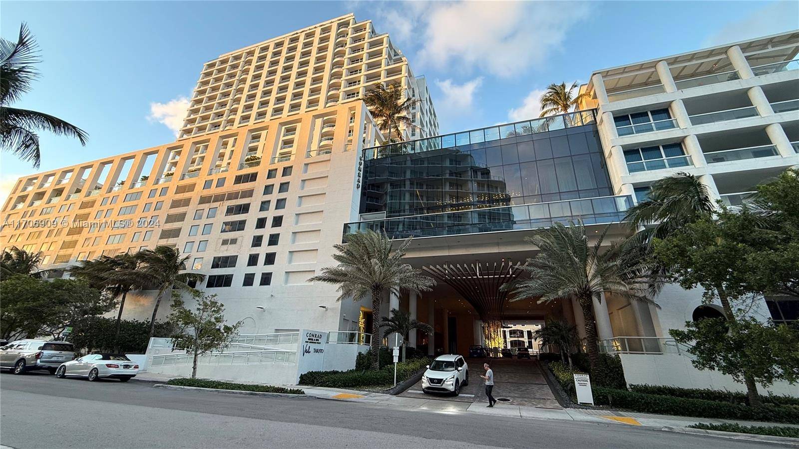 Fort Lauderdale, FL 33304,551 N Fort Lauderdale Beach Blvd #H811