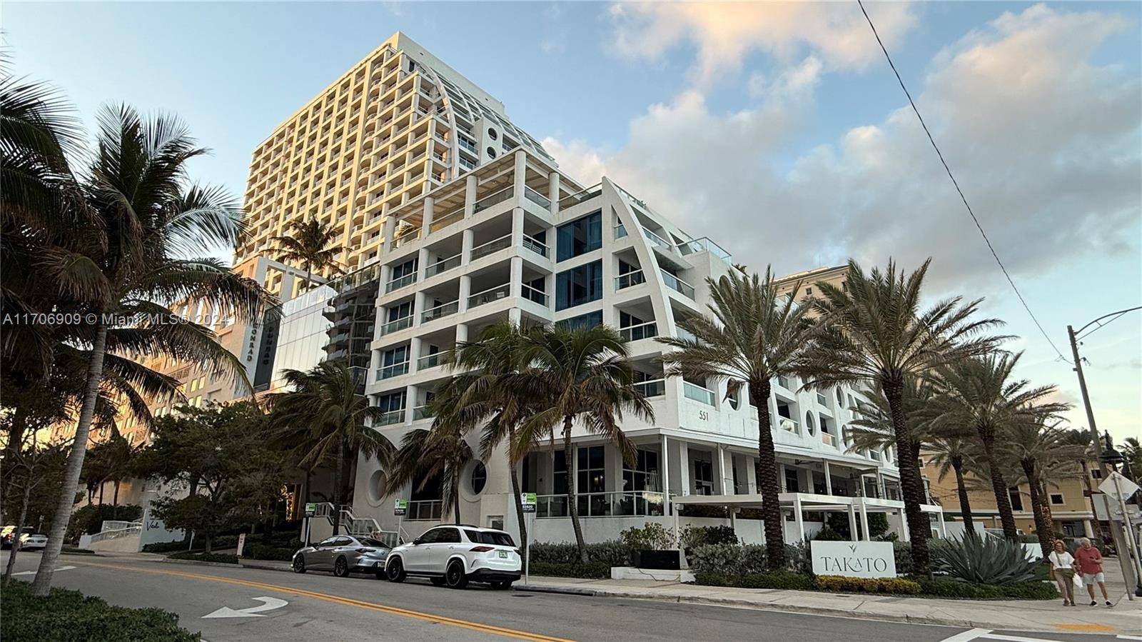 Fort Lauderdale, FL 33304,551 N Fort Lauderdale Beach Blvd #H811