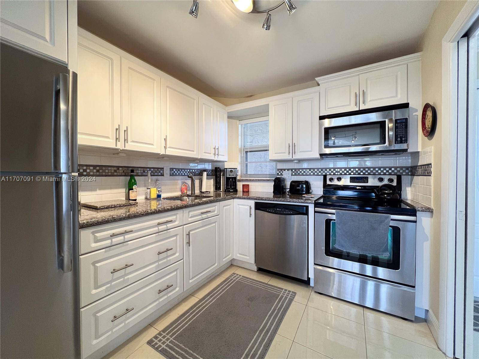 Pembroke Pines, FL 33025,8900 Washington Blvd #401A