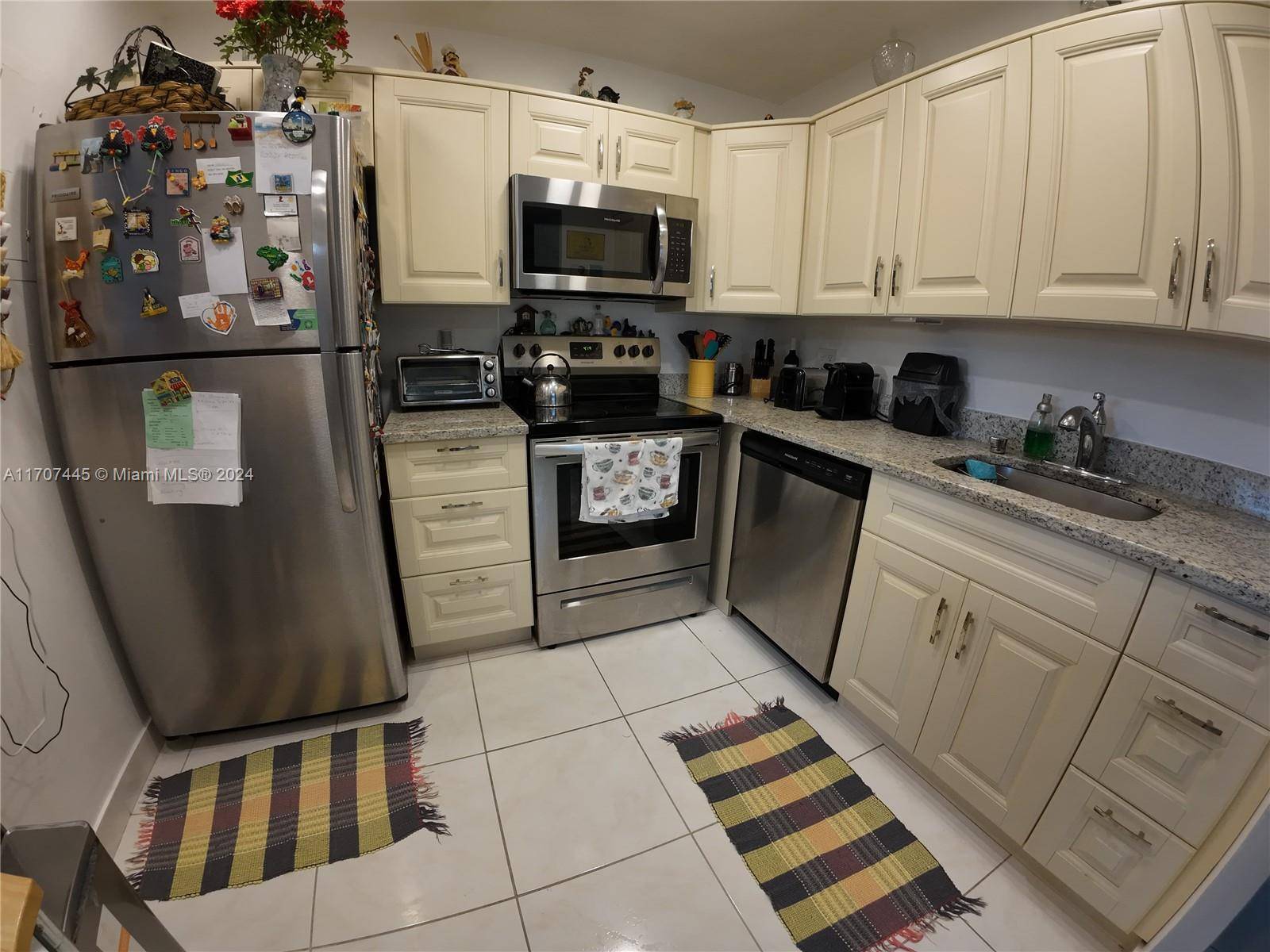 Delray Beach, FL 33446,714 Saxony O #O