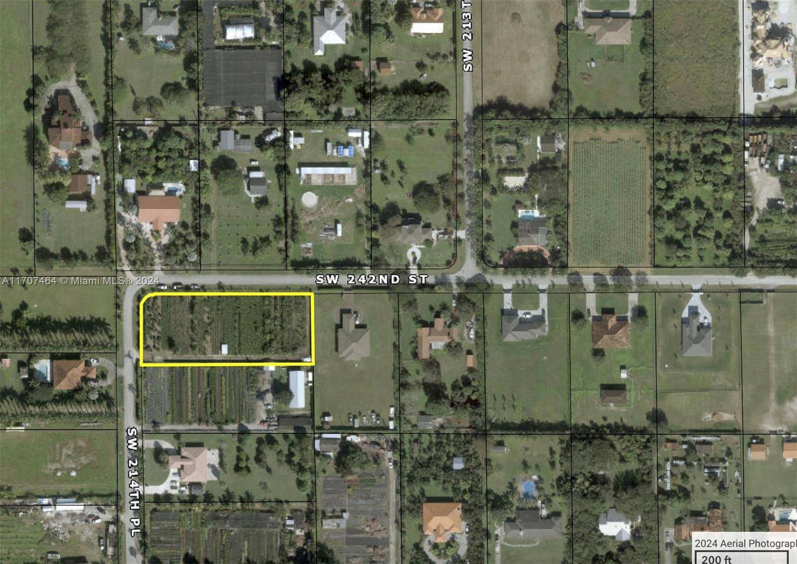 Homestead, FL 33031,24201 SW 214 PLACE