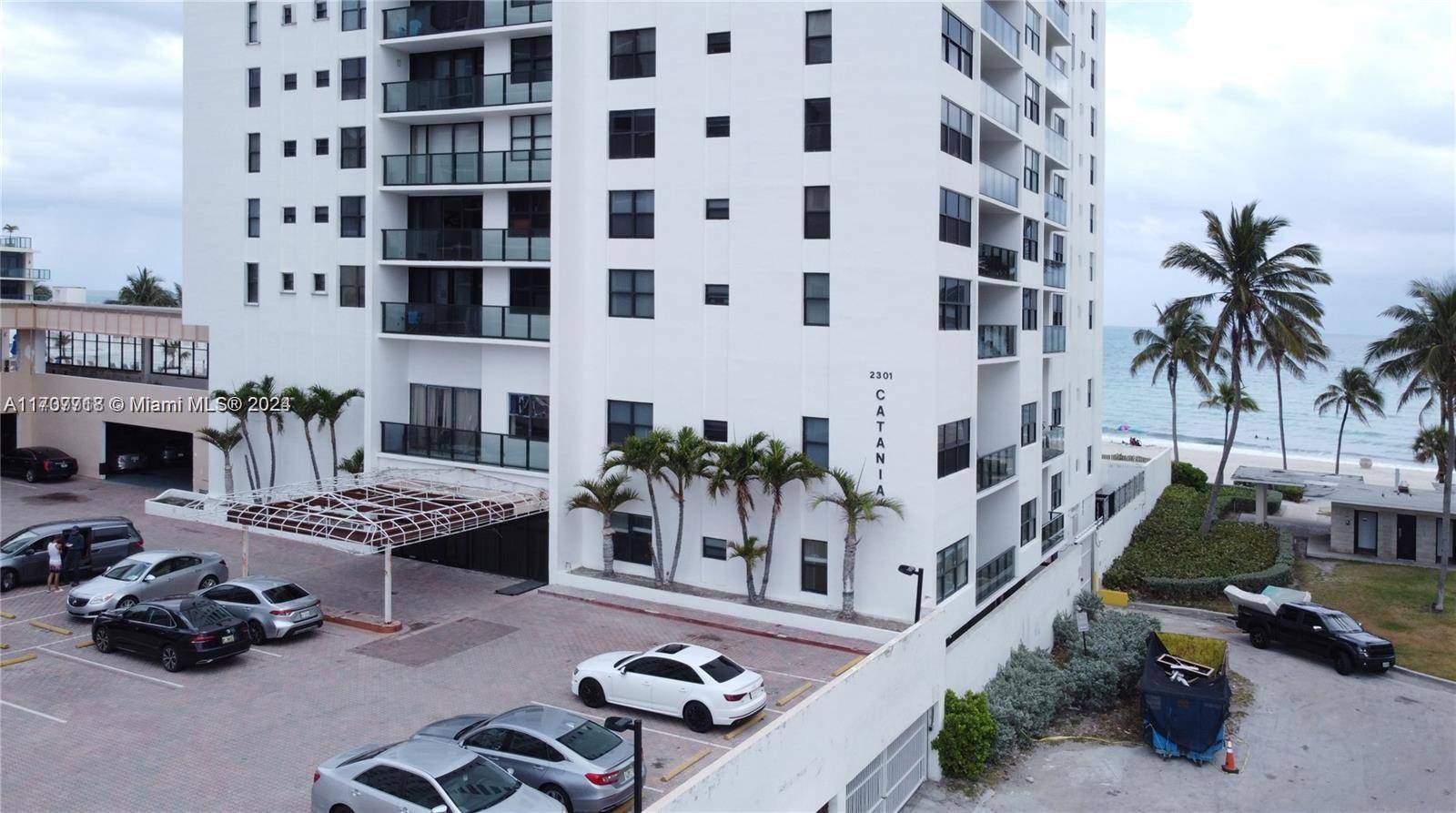 Hollywood, FL 33019,2301 S Ocean Dr #306