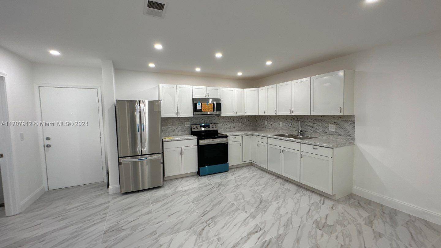 Lauderhill, FL 33313,2251 NW 48th Ter #214