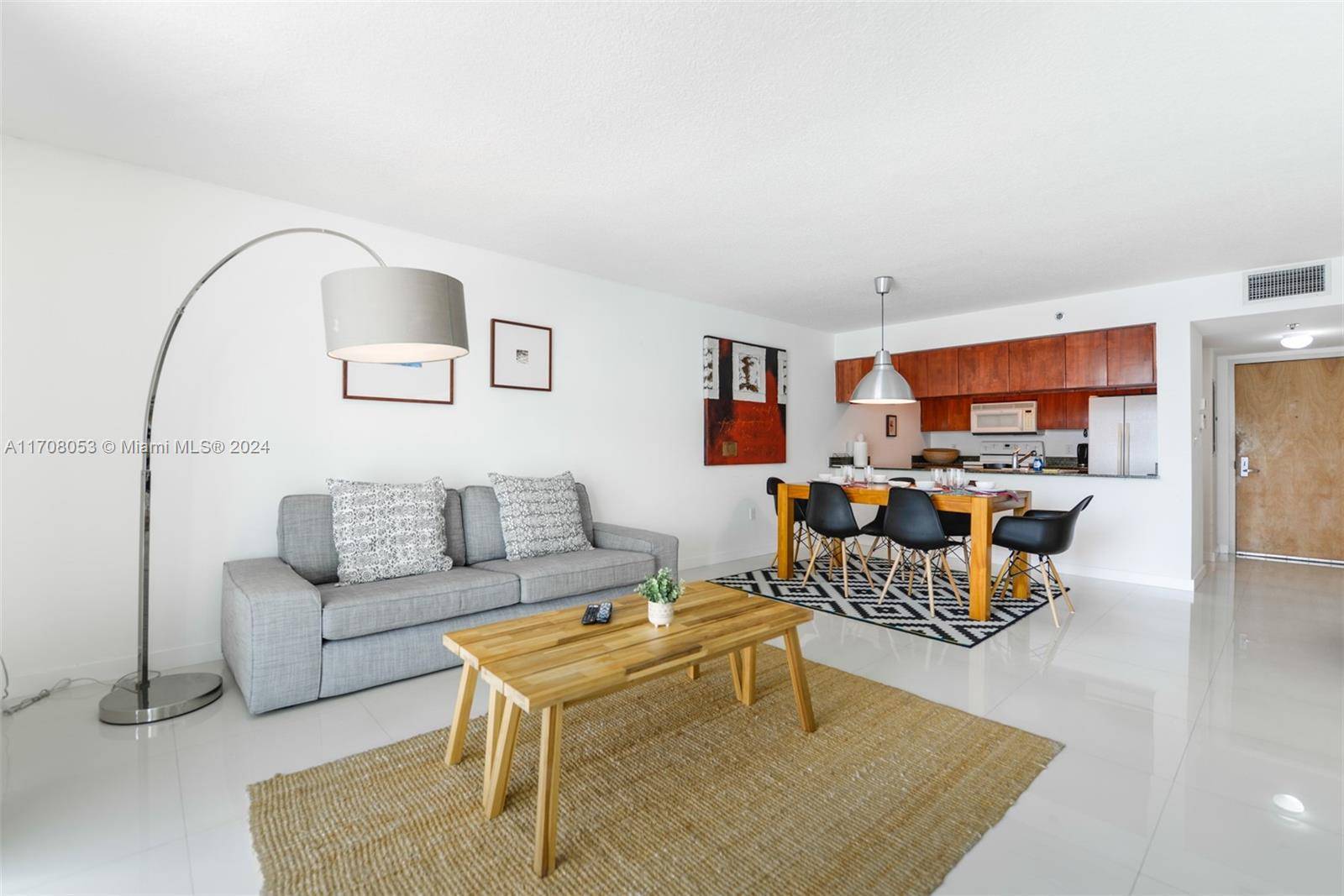 Miami, FL 33131,1200 Brickell Bay Dr #2617