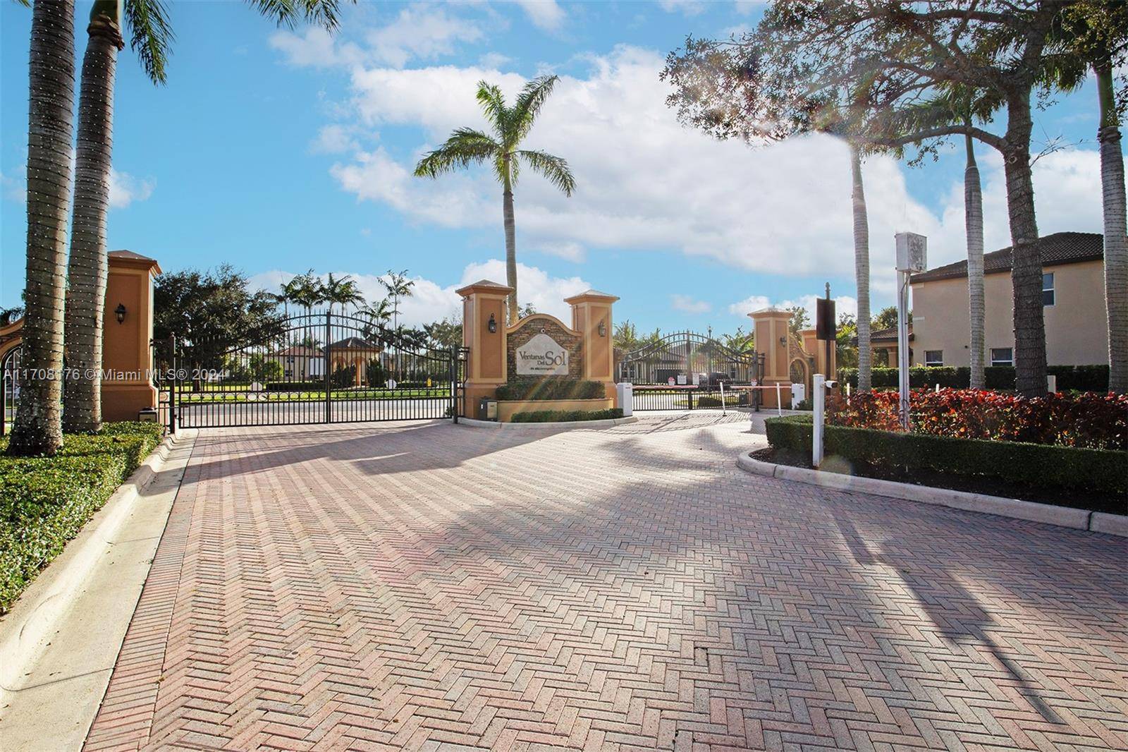 Homestead, FL 33033,132 SE 21st Ter