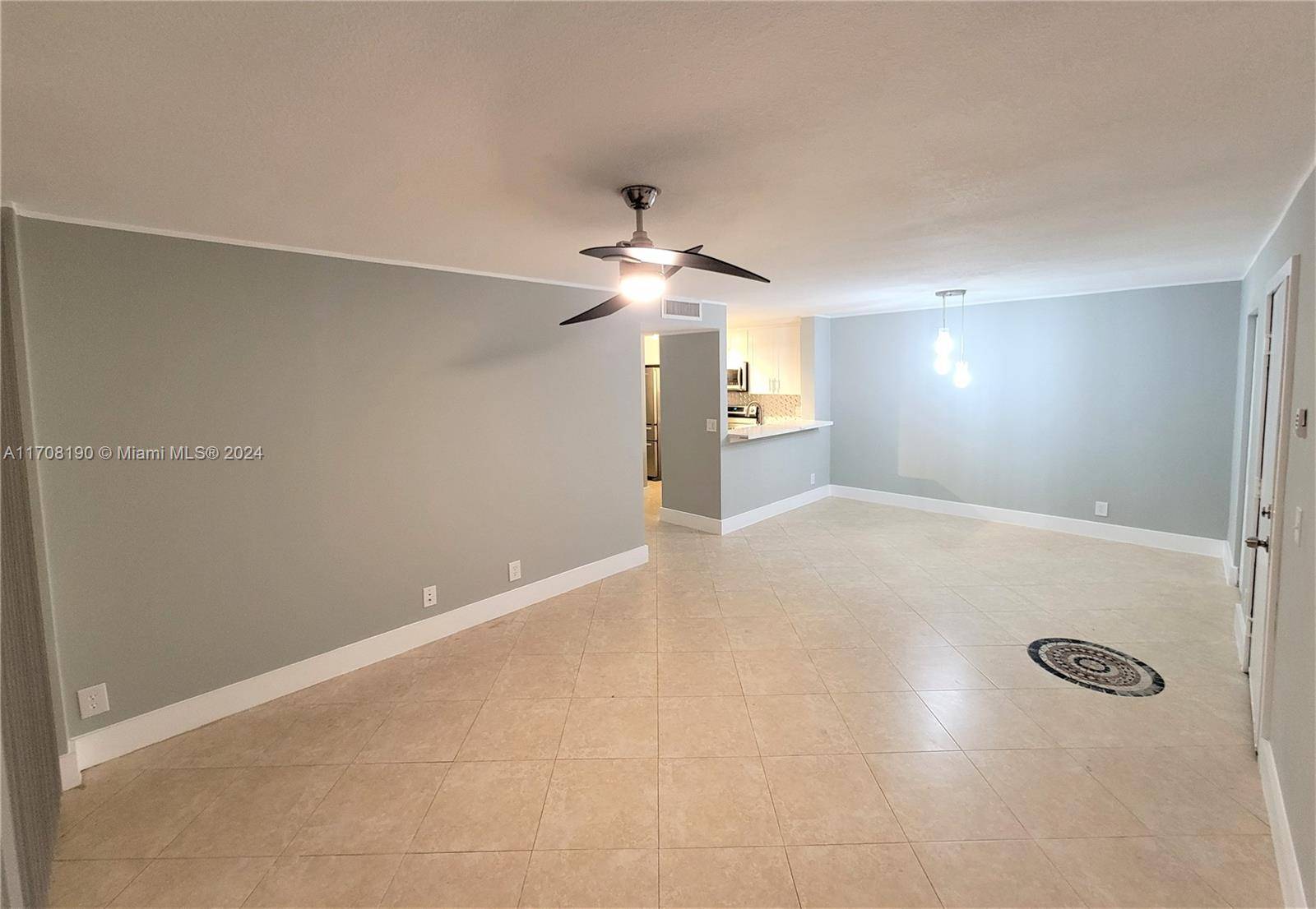 Plantation, FL 33324,10733 Cleary Blvd #102