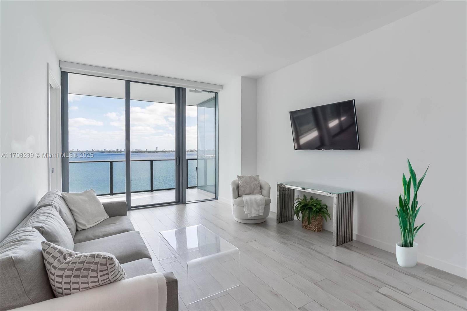 Miami, FL 33137,480 NE 31st St #1503