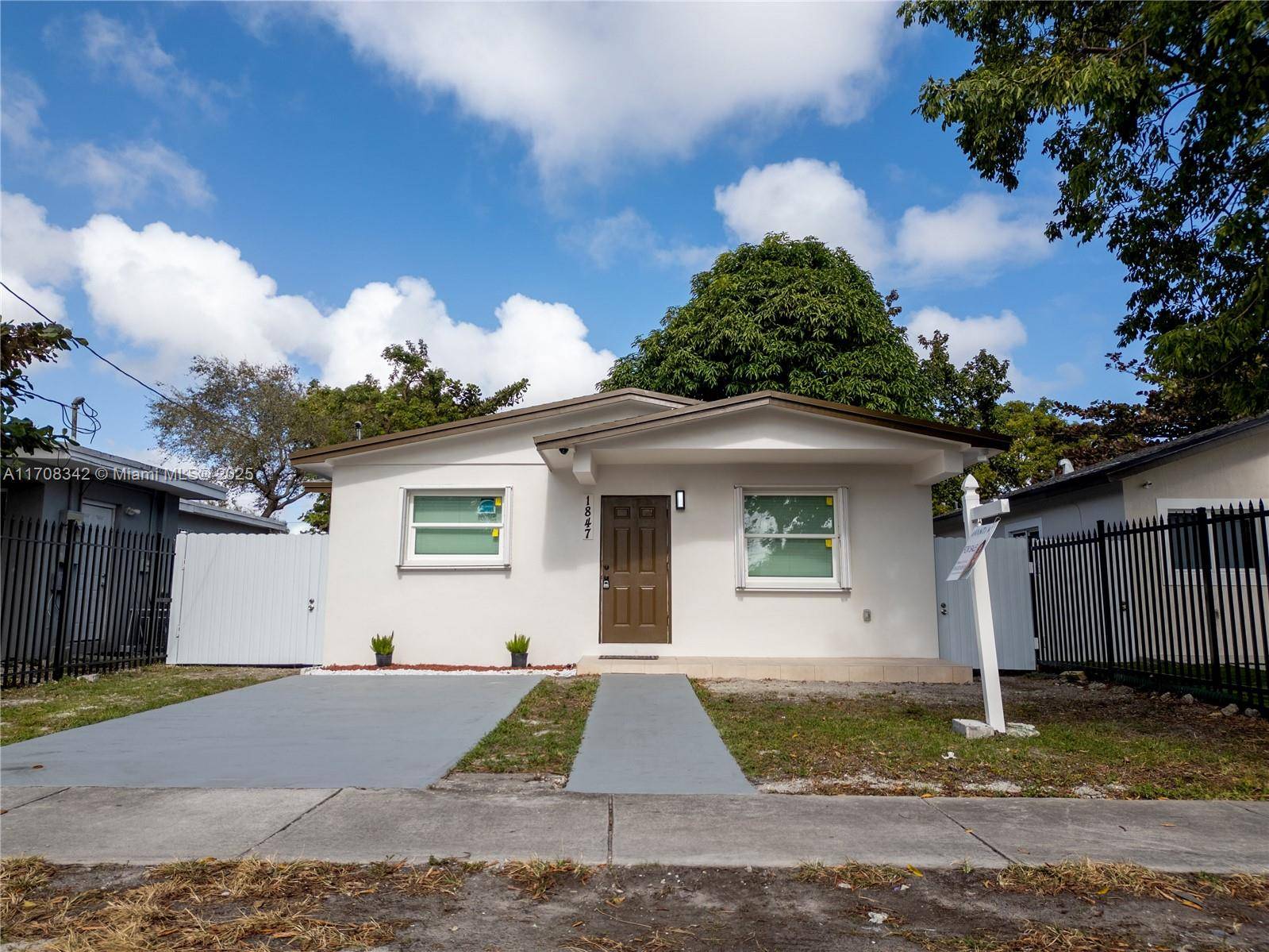 Miami, FL 33147,1847 NW 63rd St