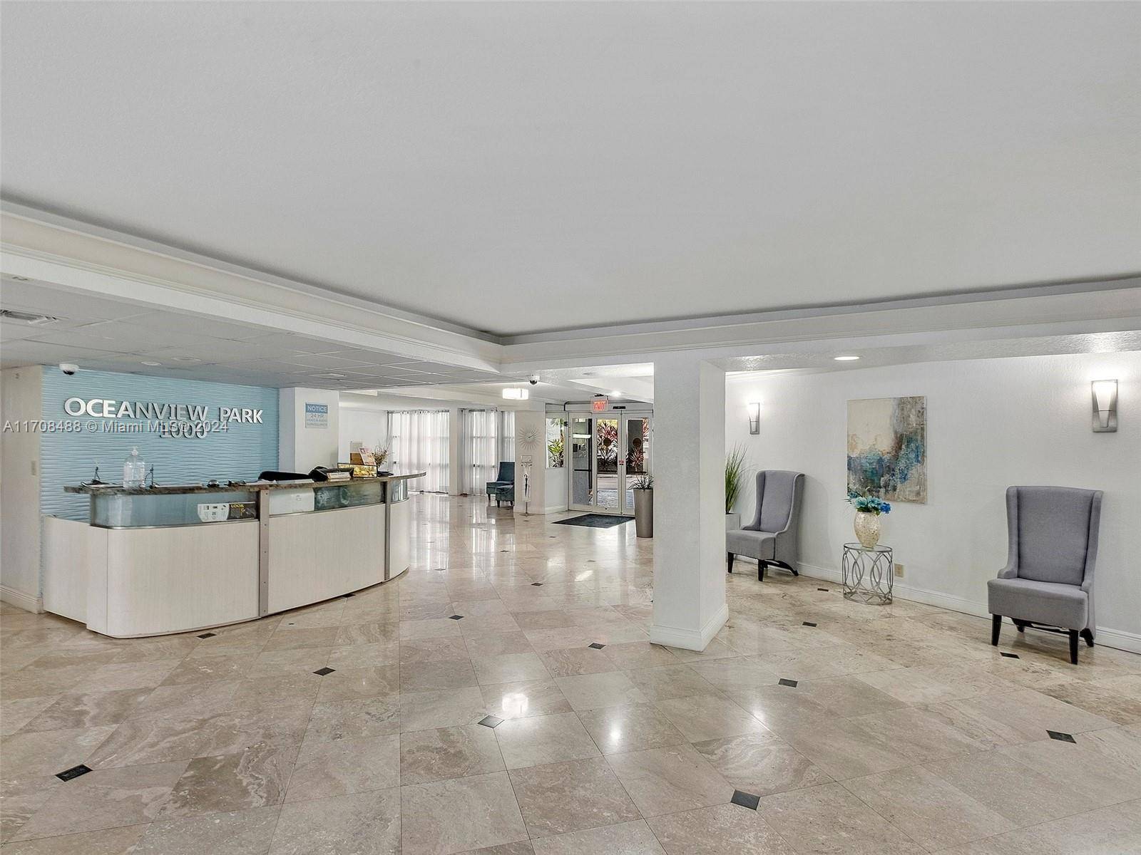 Hallandale Beach, FL 33009,1000 Parkview Dr #825