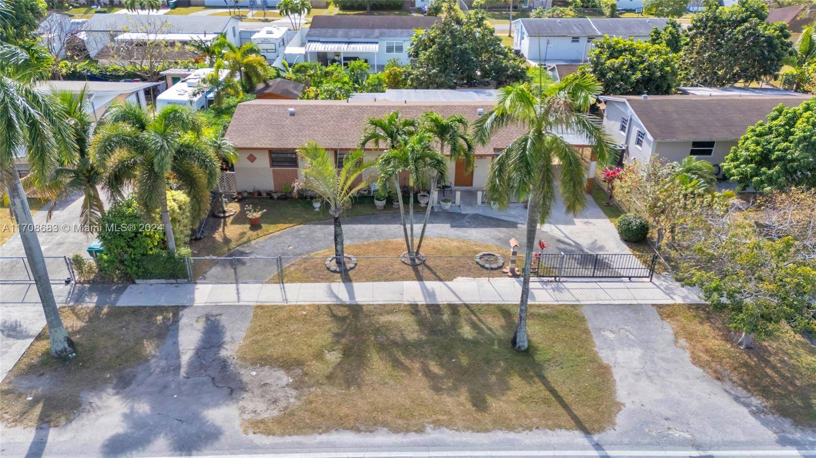 Homestead, FL 33033,15530 SW 296th St