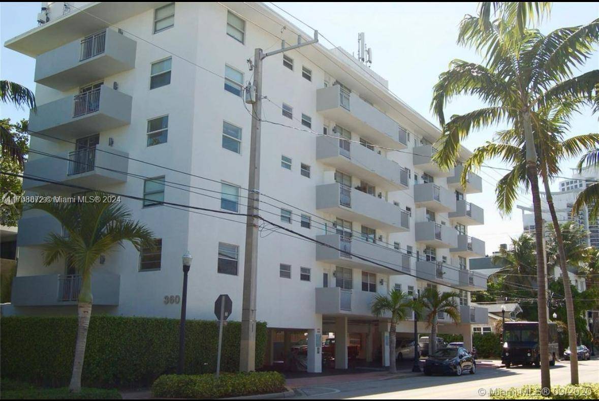 Miami Beach, FL 33139,360 Meridian Ave #4C