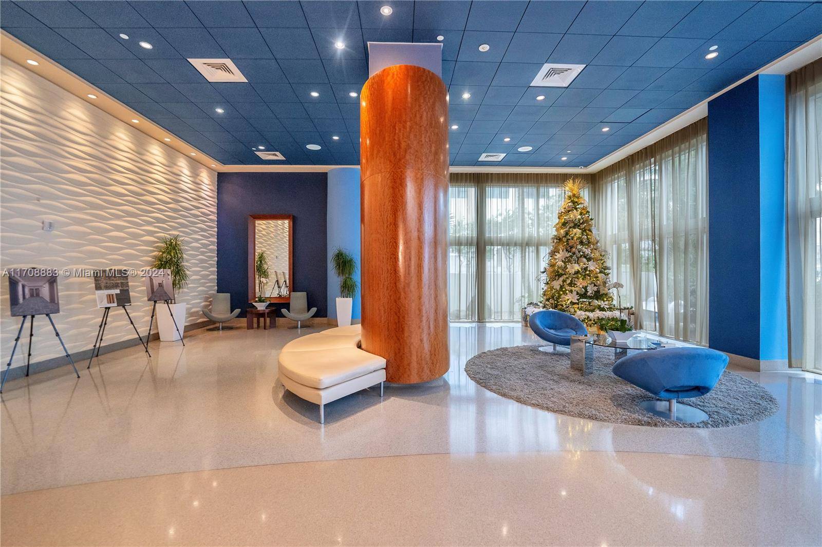 Miami Beach, FL 33141,6365 Collins Ave #2806
