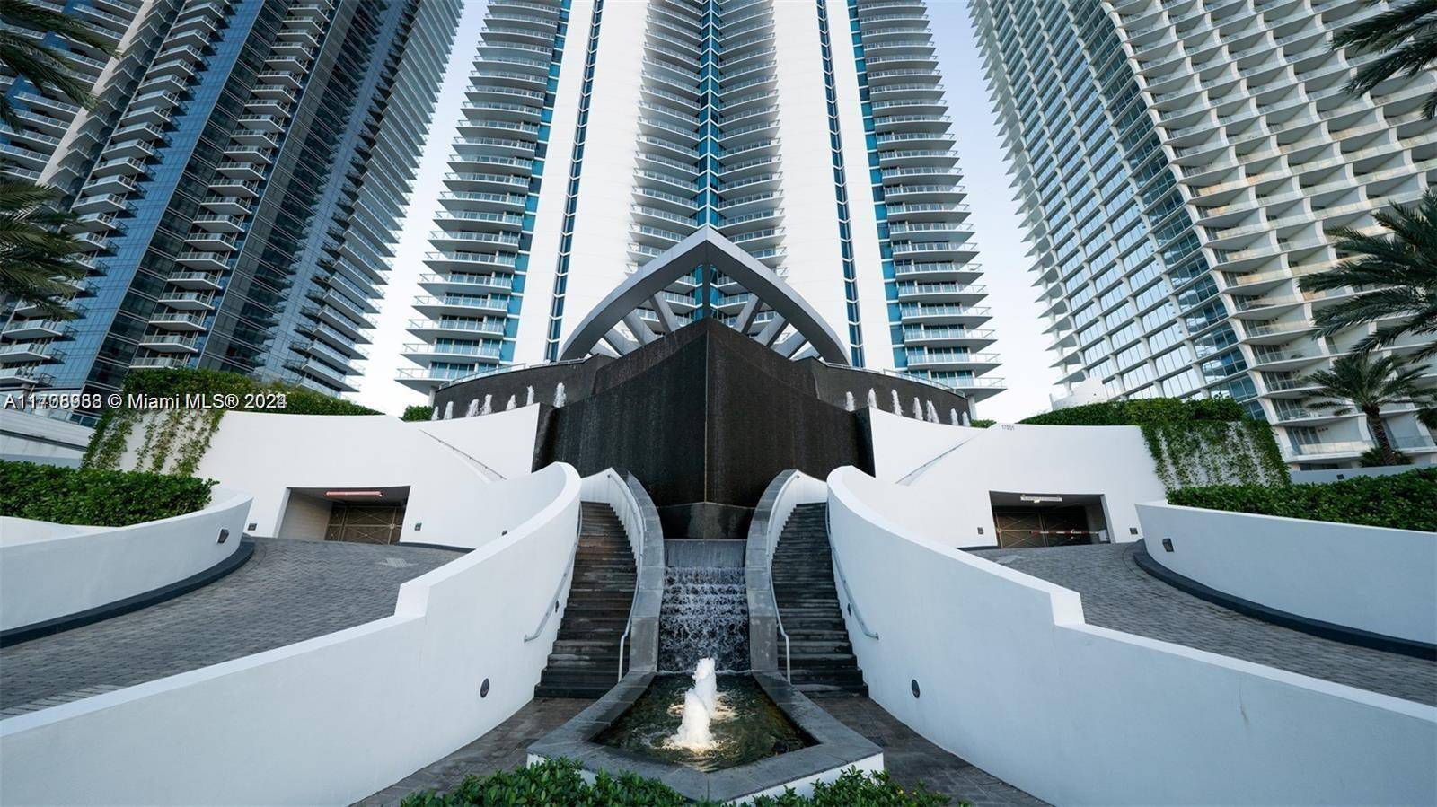 Sunny Isles Beach, FL 33160,17001 Collins Ave #1004