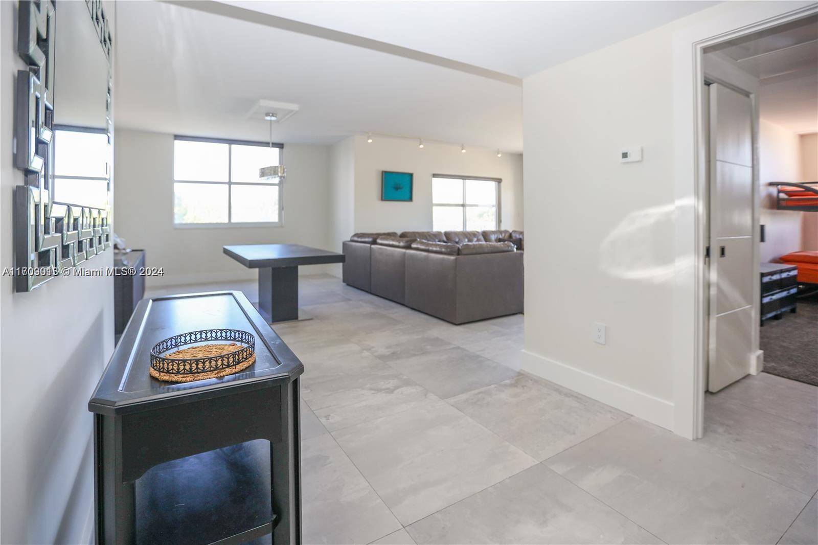 Sunny Isles Beach, FL 33160,300 Bayview Dr #216