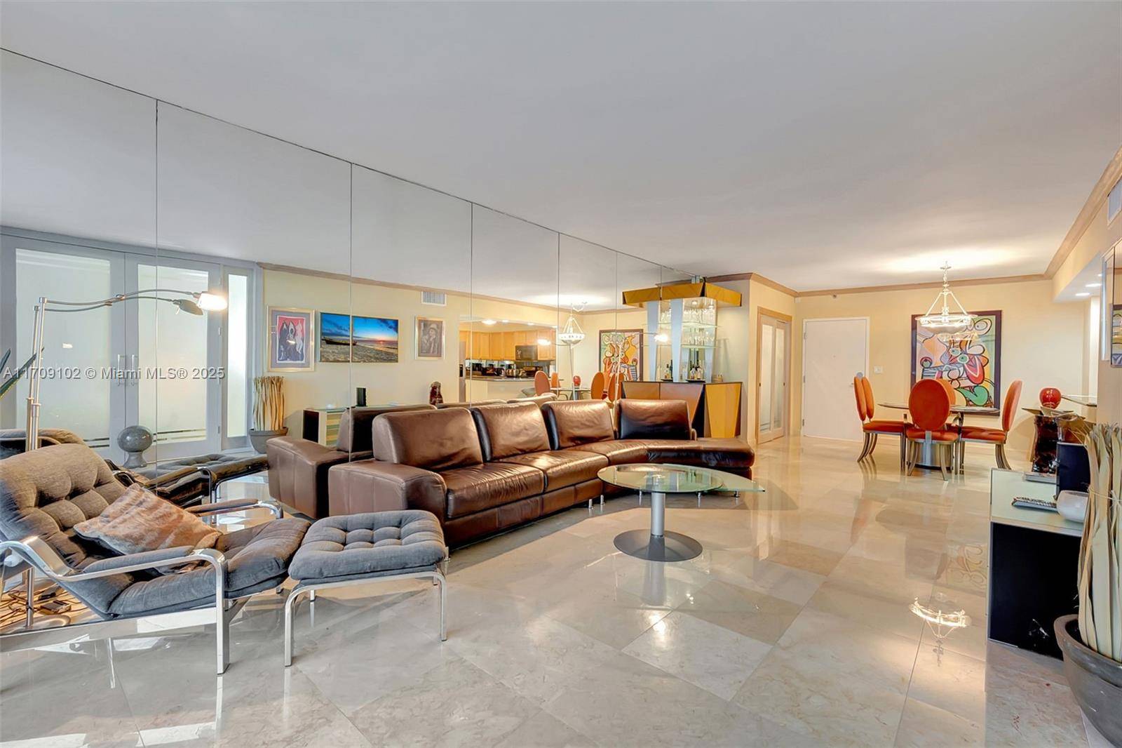 Miami Beach, FL 33139,2301 Collins Ave #1206