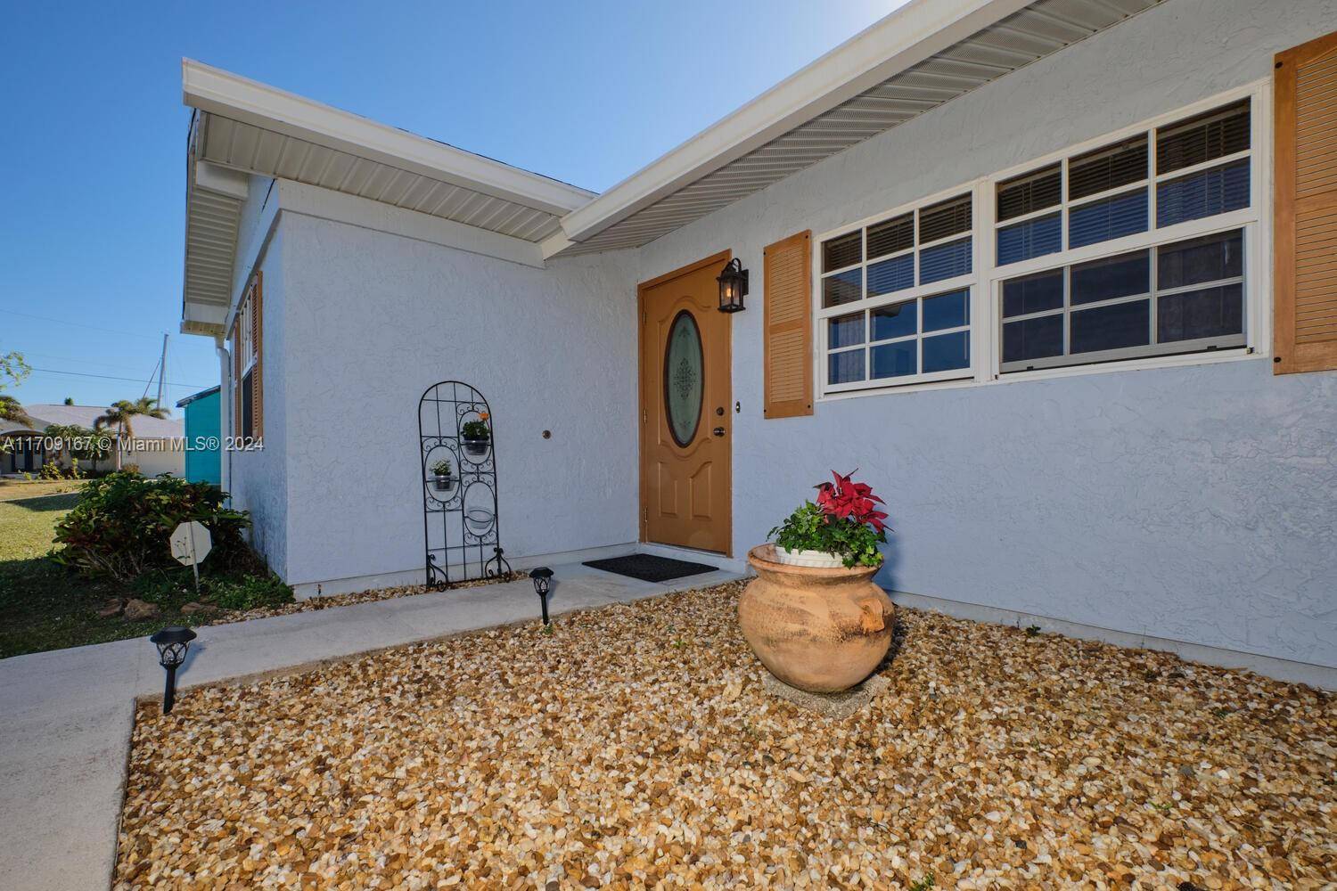 Port Charlotte, FL 33948,18647 KERRVILLE CIR,