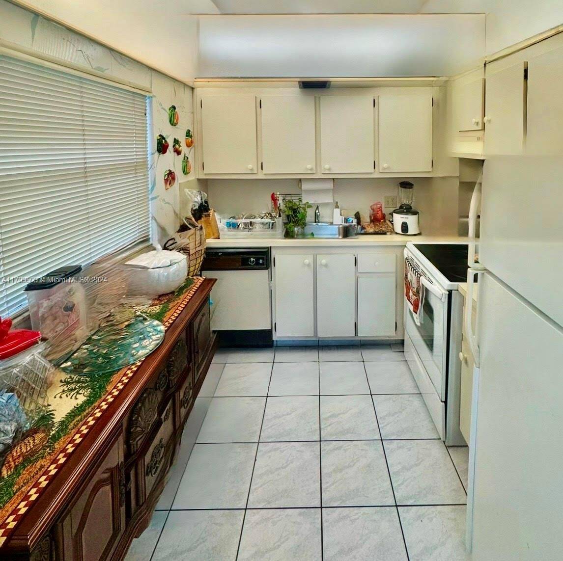 Pembroke Pines, FL 33027,251 SW 134th Way #105M