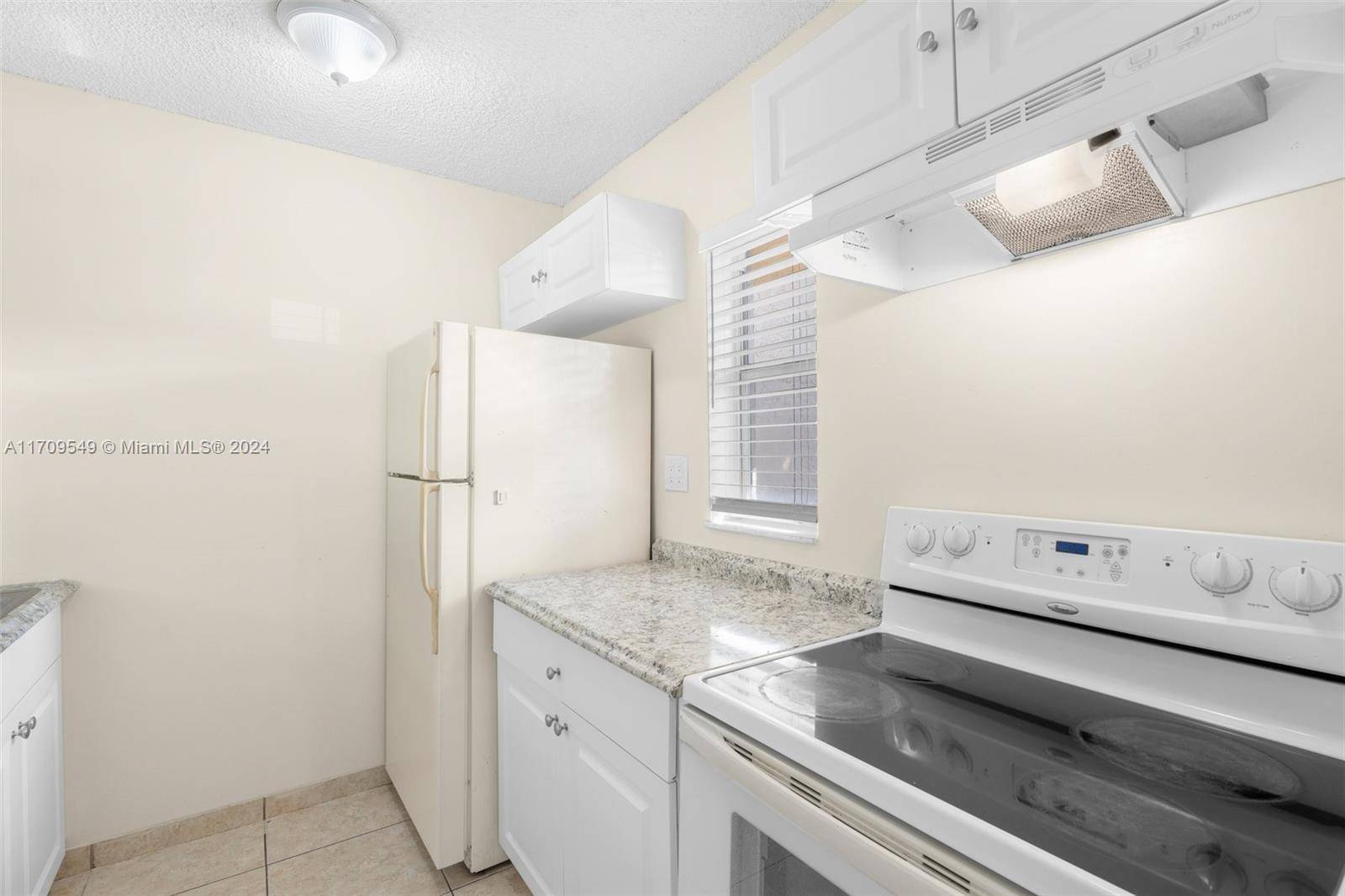 Coral Springs, FL 33071,10185 Twin Lakes Dr #23-A