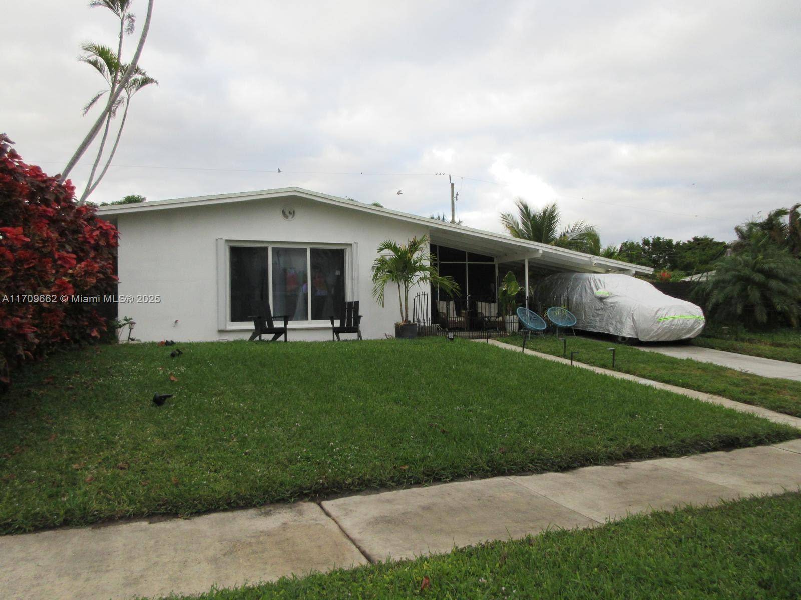Lantana, FL 33462,Address not disclosed
